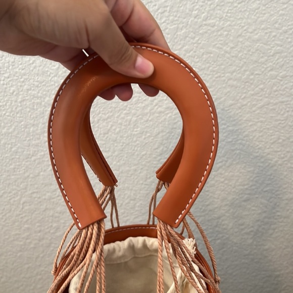 bucket bag - Picture 2 of 7
